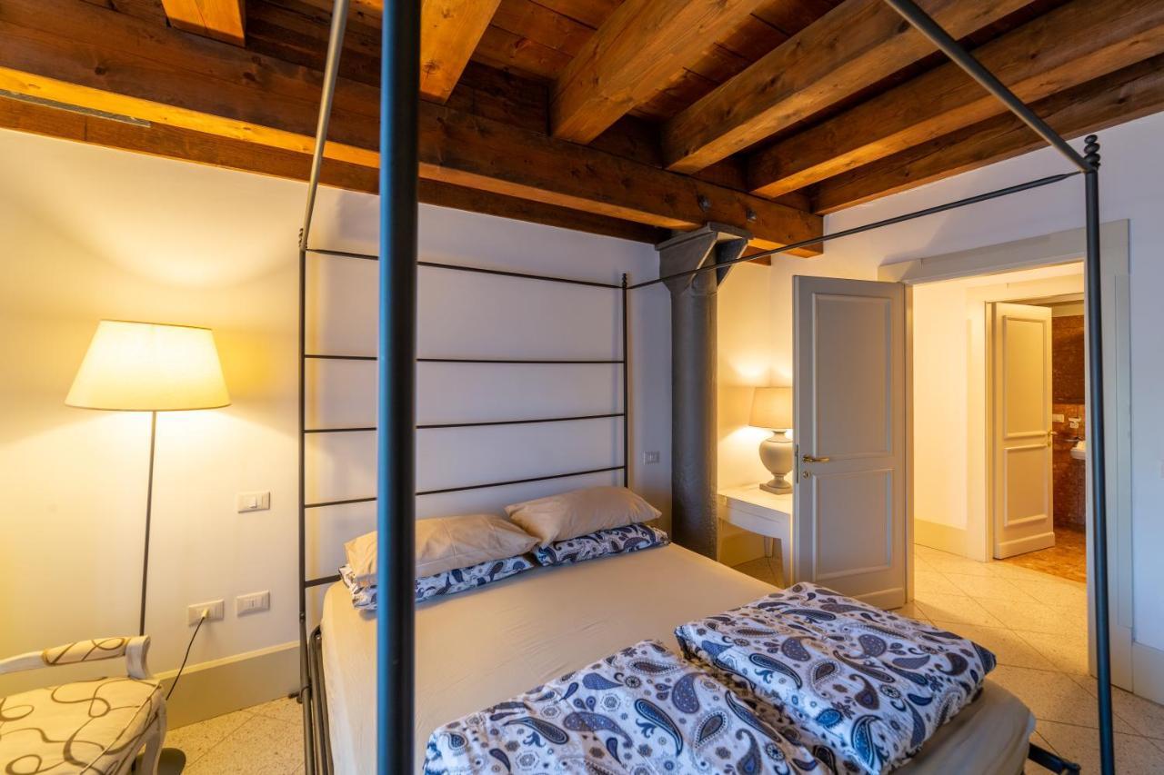 Youatmolino Canal View Apartment ヴェネツィア エクステリア 写真